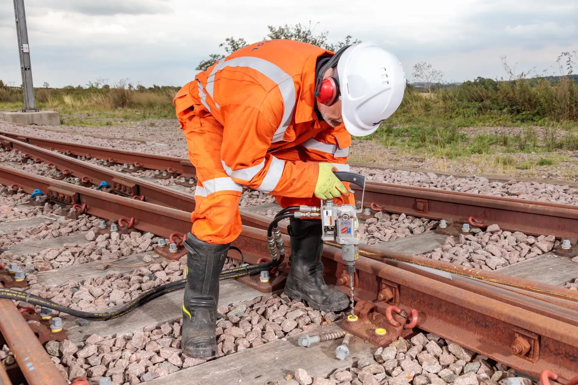 drilling_screwing_1 websitePicture1
