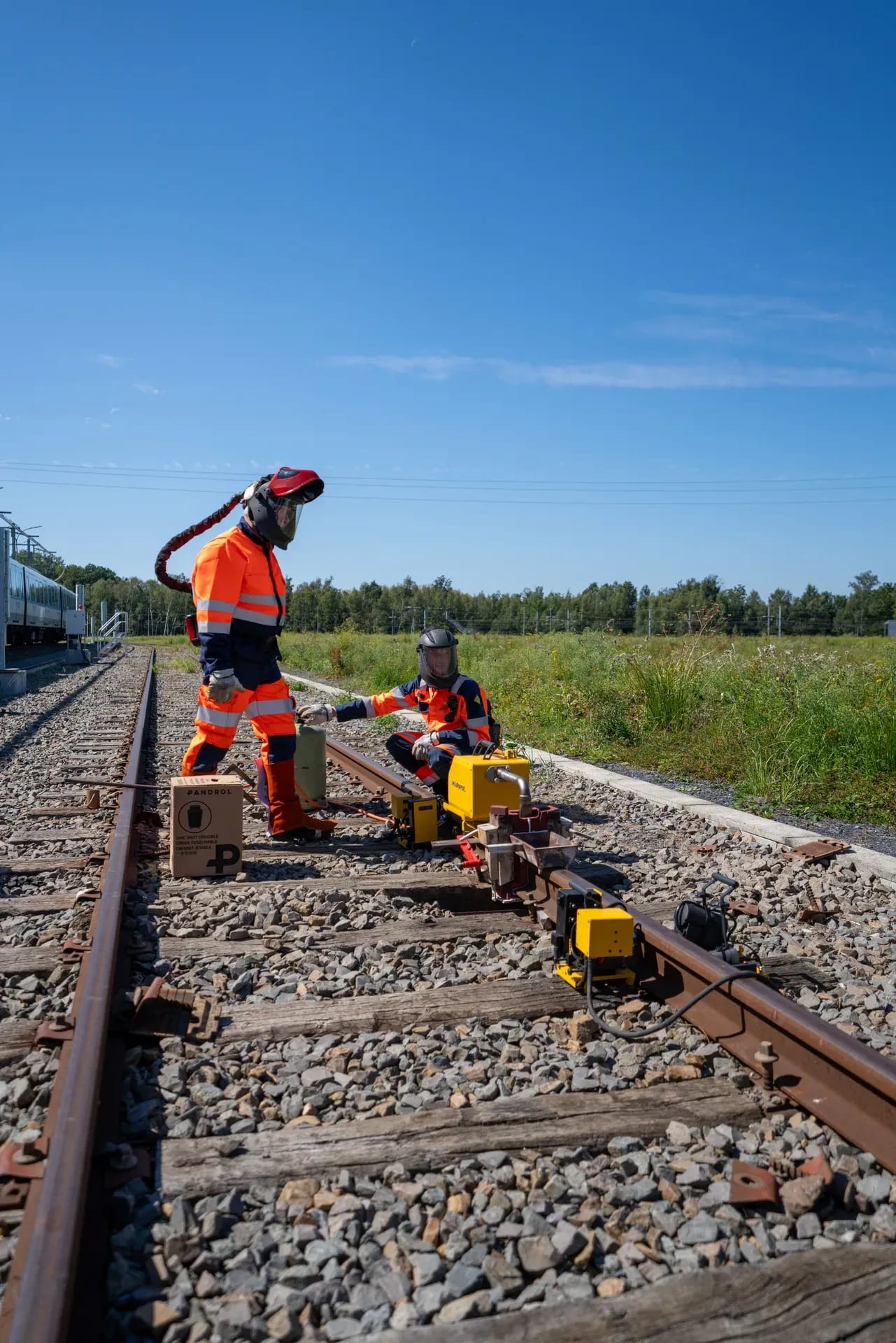 Welding and track Equipment websitePicture1