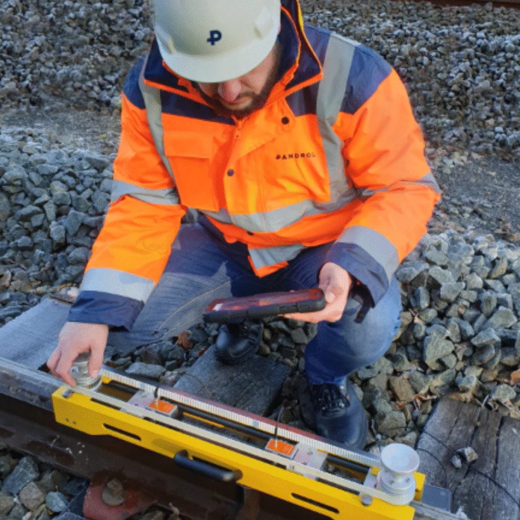 Teste ultrassônico de soldas