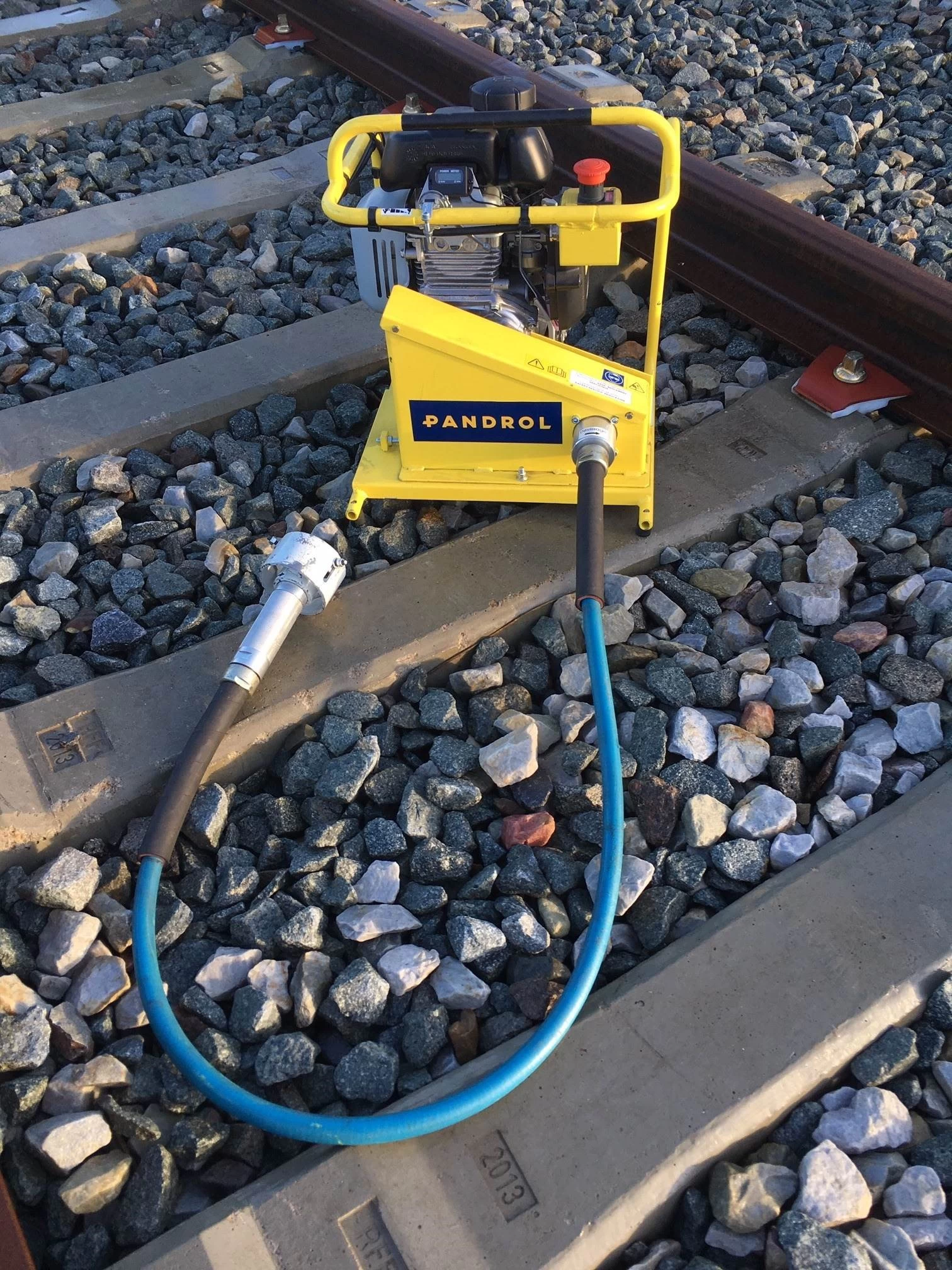 GML24 Leichte Schleifeinheit (aufgegeben)